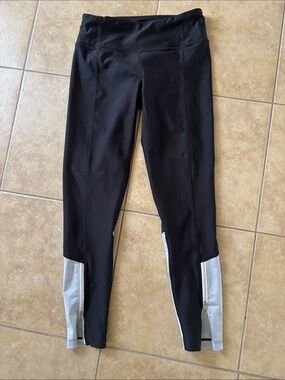 Zella Black Leggings with Silver Ankle Panels
